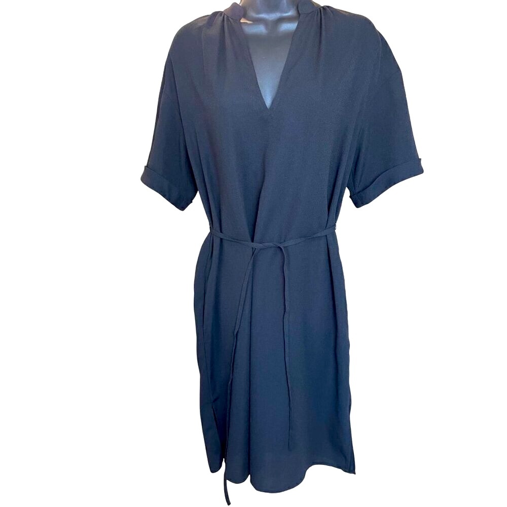 Babaton dress black classic elegant wear loose or with belt  pockets